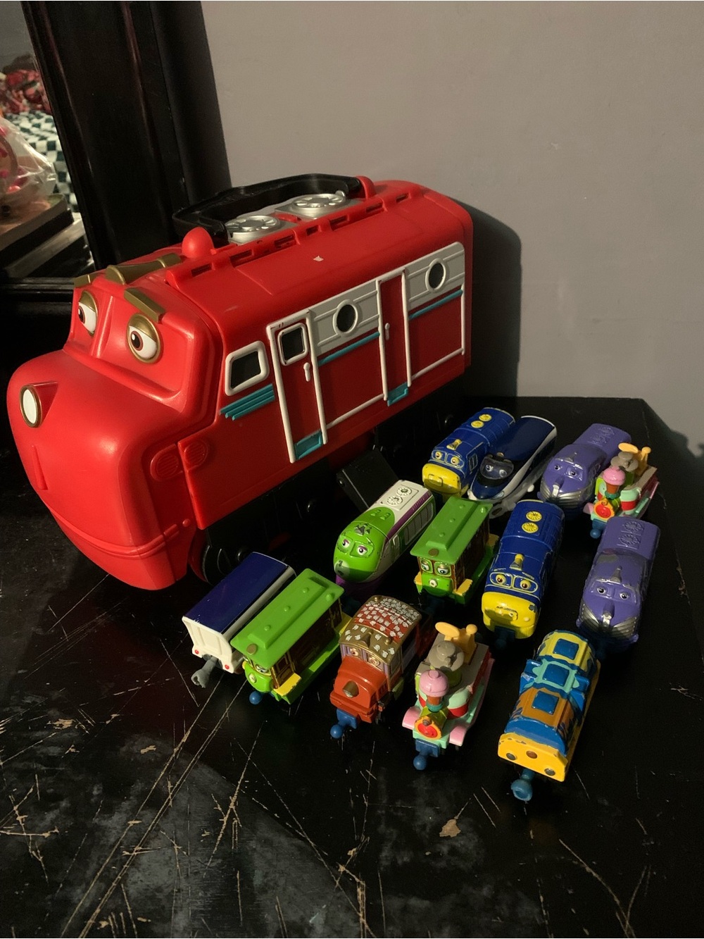 Chuggington Wilson Red Carry Case W/ 13 Diecast Trains Lot Learning Curve Kid